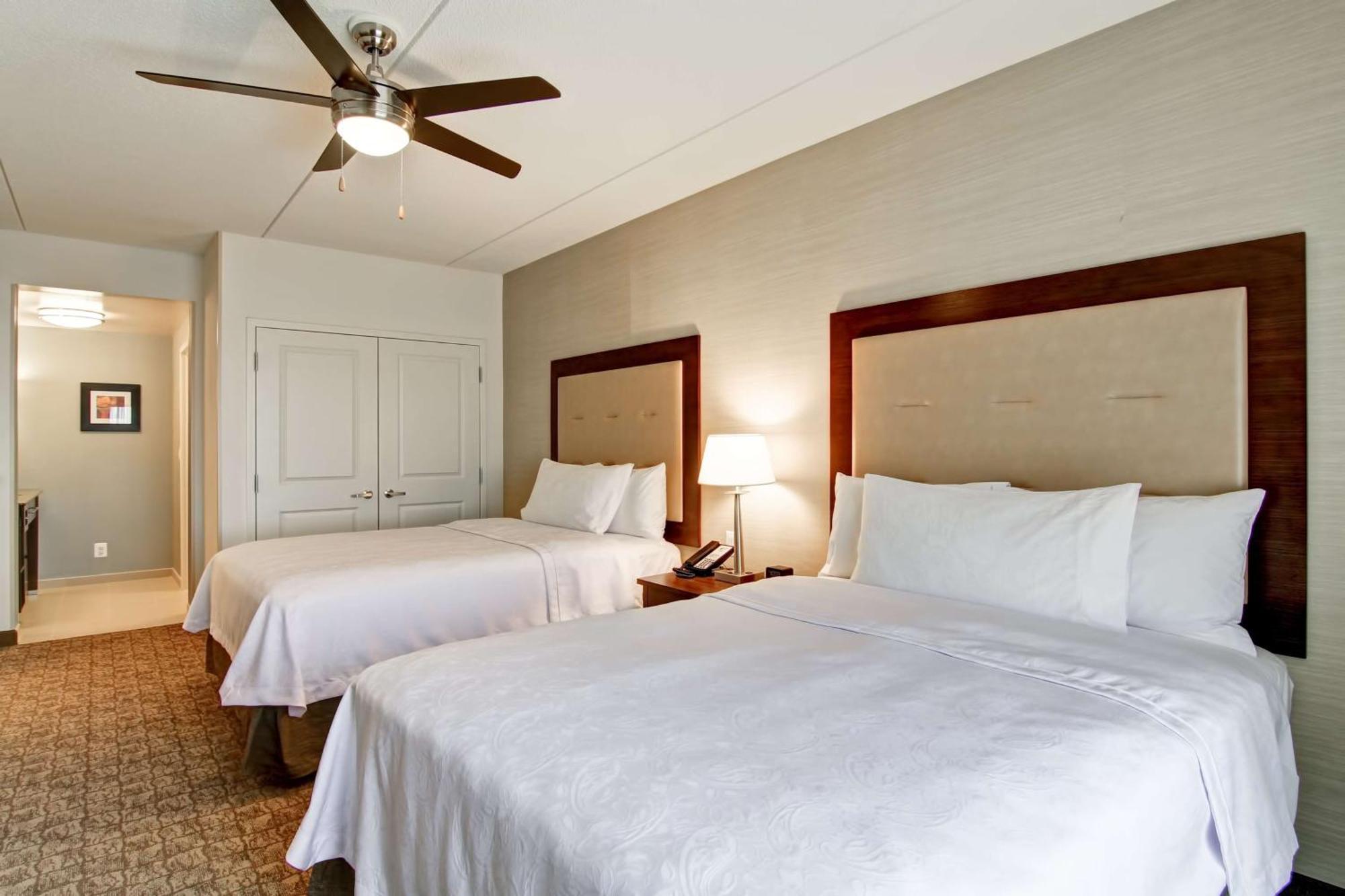 Homewood Suites By Hilton Woodbridge Extérieur photo