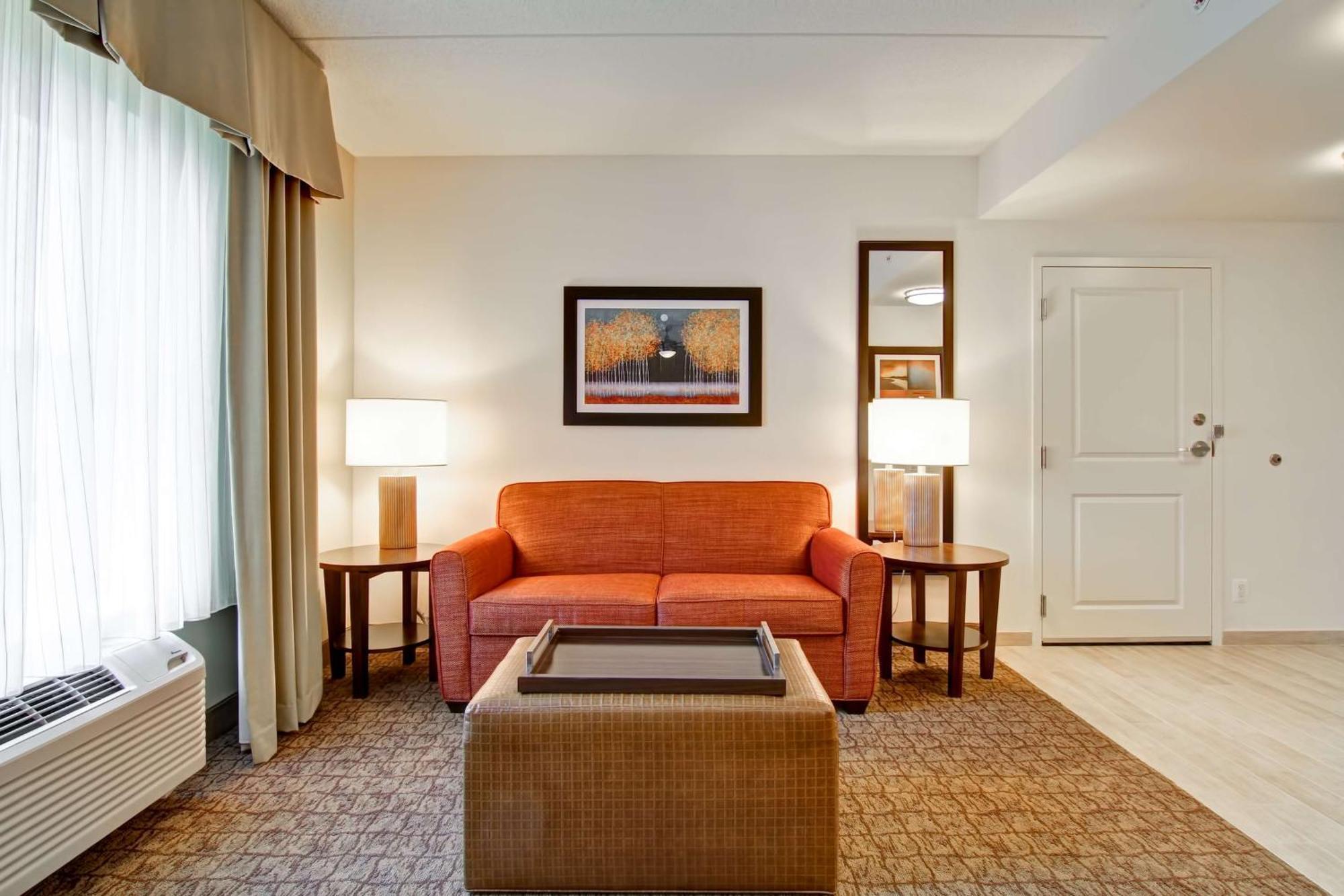 Homewood Suites By Hilton Woodbridge Extérieur photo